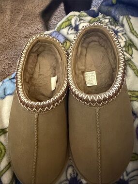 UGG Women's Brown Faux-Suede Shearling-Lined Mules